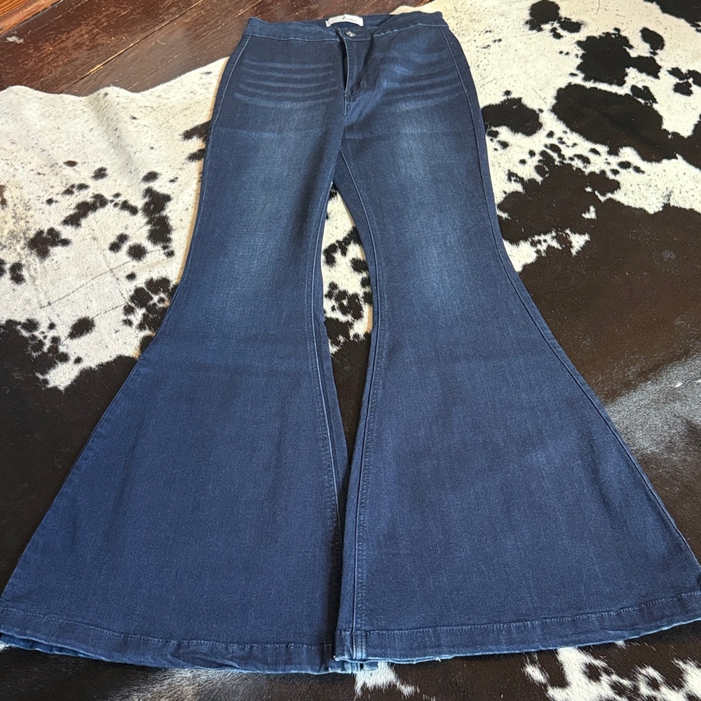 Kancan dark super flares 9/29